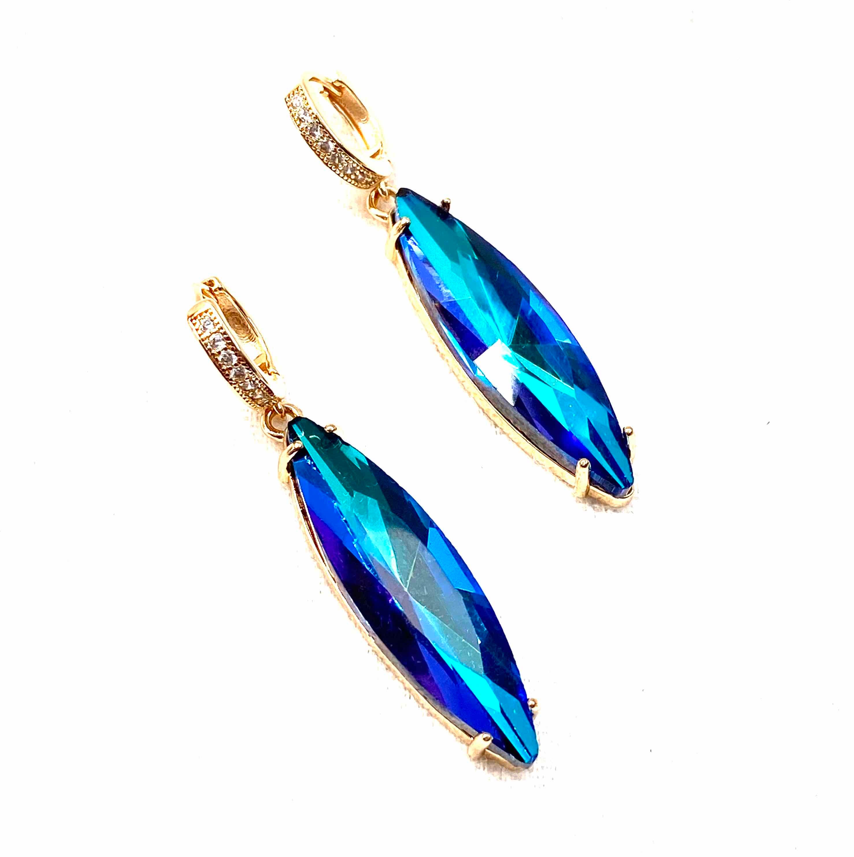 Ατσάλινο Σκουλαρίκι Μπλέ.