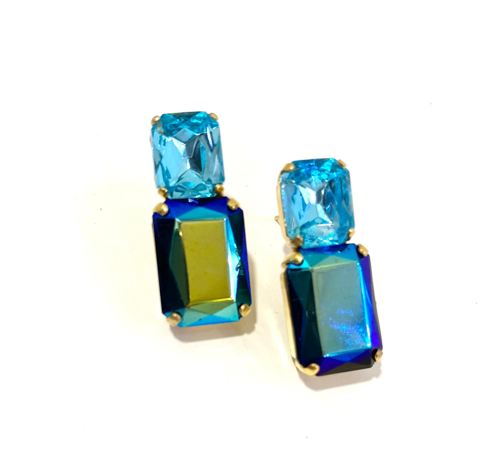 Σκουλαρίκι Μπλέ με Κρύσταλλα.