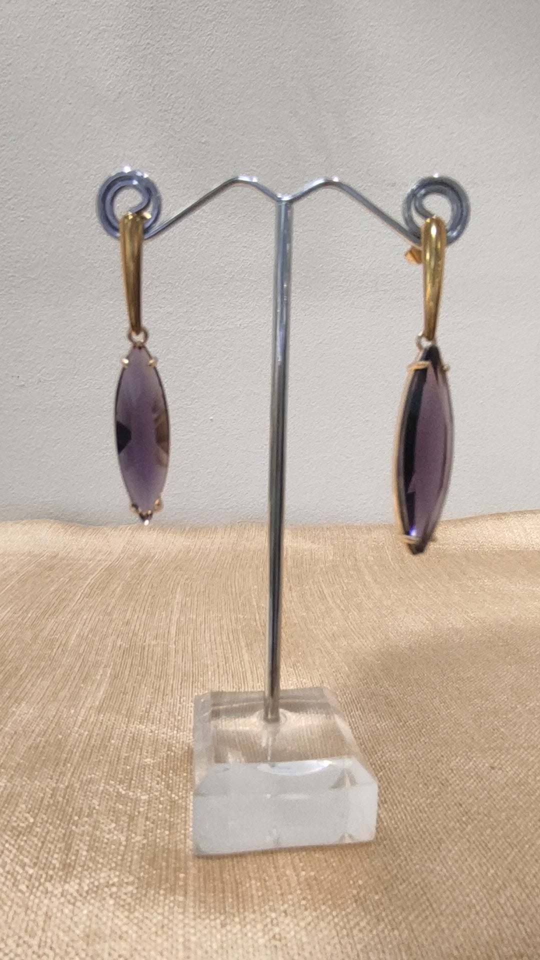 Ατσάλινο Σκουλαρίκι Σταγόνα Μώβ.